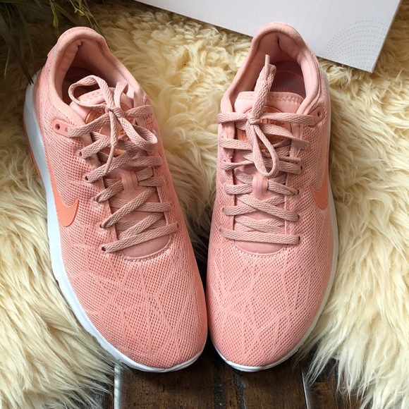 Nike LD Runner!! - Picture 3 of 7
